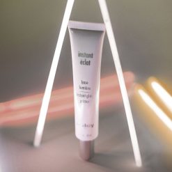 SISLEY Instant Eclat Base De Teint Et Primer